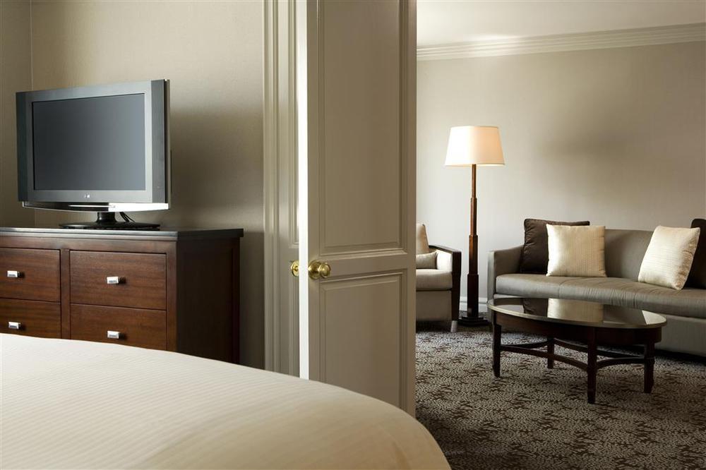 The Westin Philadelphia Hotel Room photo